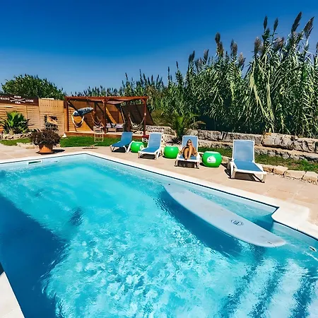 فيلة Beachhouse